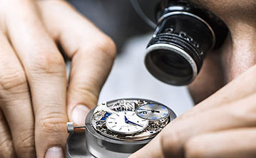 尊皇手表外观维护