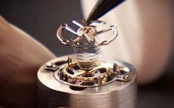 尊皇表带打孔（免费）