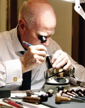 阿曼西奥·布林-尊皇维修中心制表师