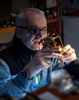 切斯特·莫里斯-南京尊皇维修中心制表师