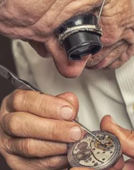 雷蒙德·布列-成都尊皇维修中心制表师